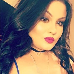 Meet your Posher, Fernanda